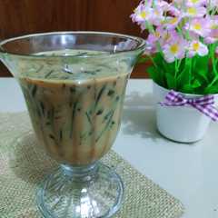 A picture of Es Cincau Gula Merah.