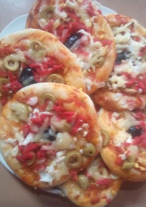 صورة لوصفة ميني بيتزا 😋💕🍕