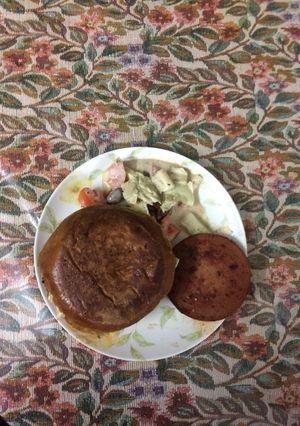 A picture of Chicken salami burger.