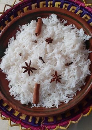 A picture of Boiled rice.