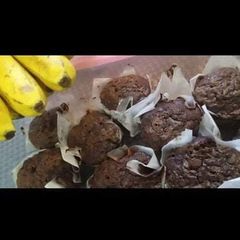 A picture of Chocolate banana muffins 😋.