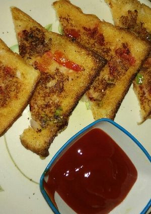 A picture of Suji bread toast.