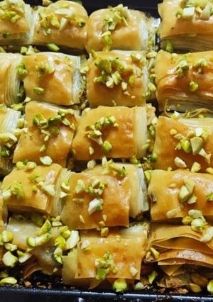 বাকলাভাঃ টার্কিশ ডেজার্ট রেসিপির প্রধান ছবি