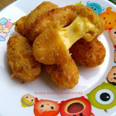 A picture of Stringy fried potatoes.