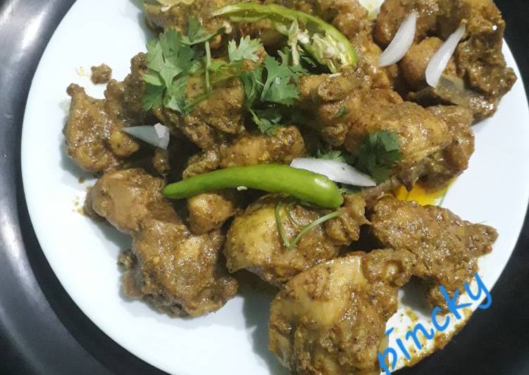 Chicken with curd &amp; pepper