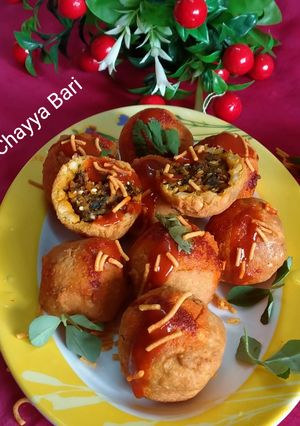 A picture of Methi Daal Vada.