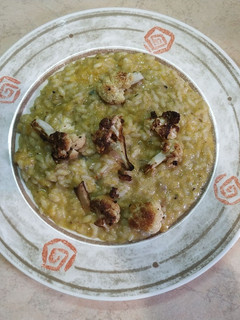 Φωτογραφία της συνταγής Risotto με κολοκύθα, σοταρισμένους ανθούς κουνουπιδιού και gorgonzola