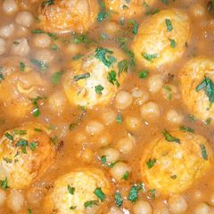 Lahori Cholay - Chickpeas and Boiled Eggs A picture of Lahori Cholay - Chickpeas and Boiled Eggs.