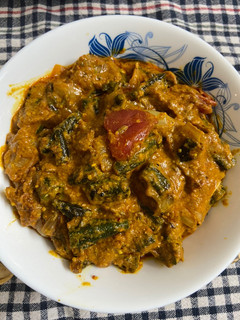 ભીંડી દો પ્યાઝા (Bhindi Do Pyaza Recipe In Gujarati) રેસીપી મુખ્ય ફોટો