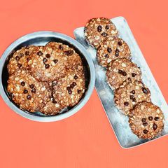 A picture of Peanut Butter Oatmeal Cookies With Chocolate Chips.