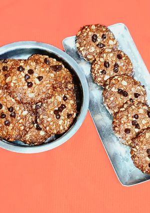 A picture of Peanut Butter Oatmeal Cookies With Chocolate Chips.