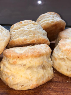 Una foto de Scones de queso
