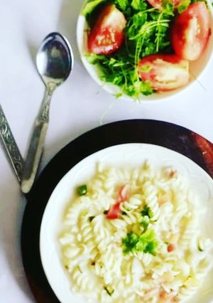 व्हाइट सॉस पास्ता विदाउट चीज़ रेसिपी मुख्य फोटो
