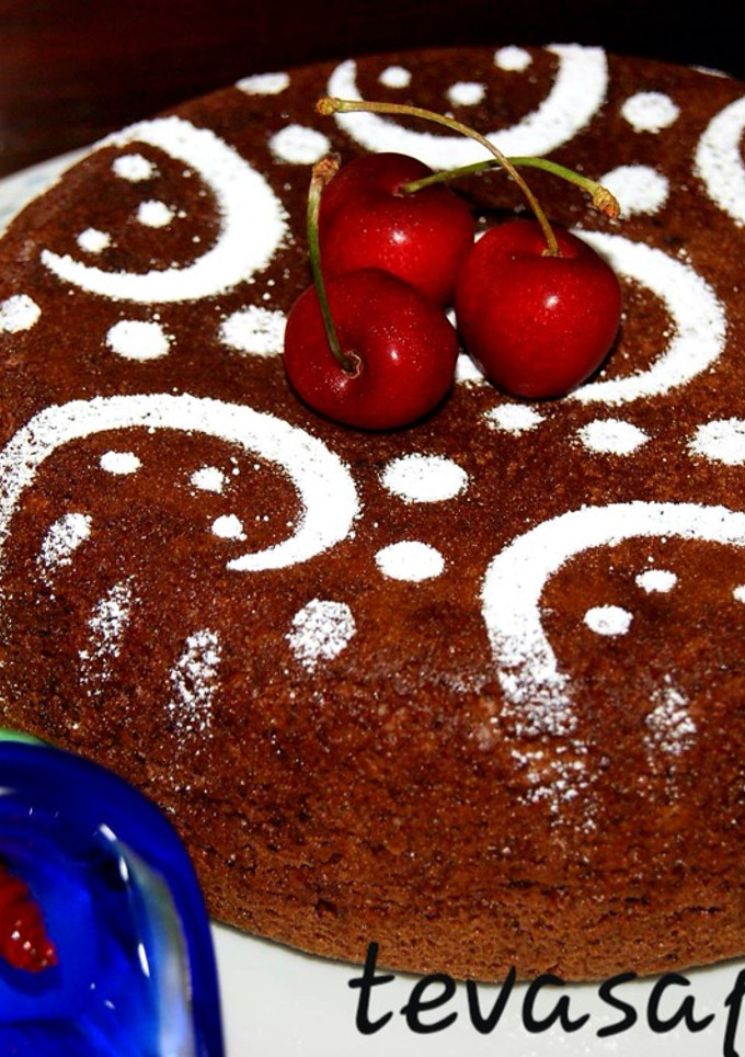 Una foto de Bizcocho de chocolate esponjoso