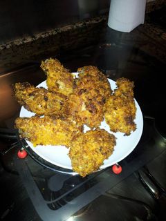 Una foto de Alitas de pollo rebozadas con doritos