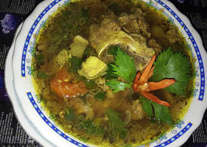 Resep Rawon tulang sapi oleh Vina Vee - Cookpad