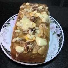 Una foto de Budín de manzana invertida tramposa