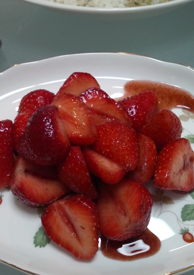 Una foto de Fresas Marinadas