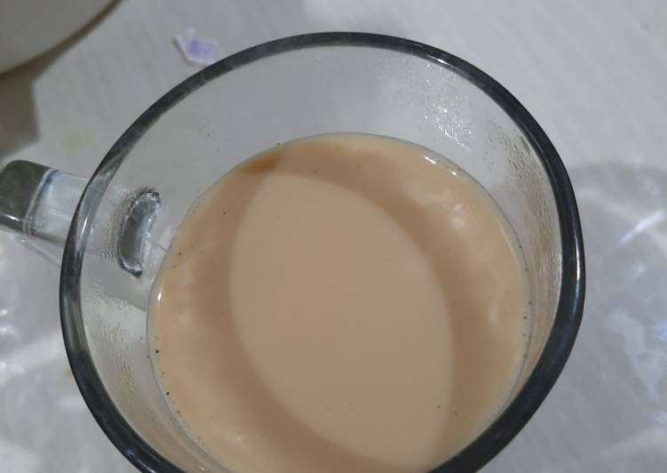 makanan Teh Rempah Chai Tea India yang Menggugah Selera