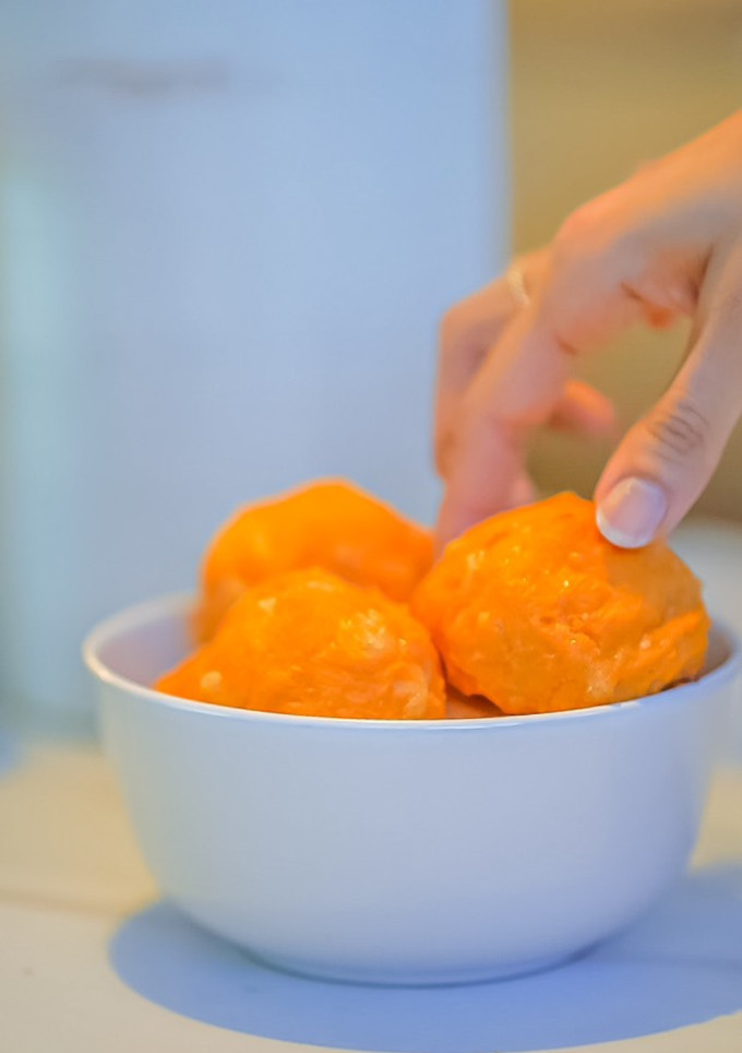 Una foto de Bolas de boniato y mozzarella sin gluten