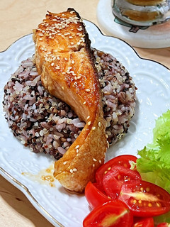 照燒鮭魚飯 的食譜成品照片