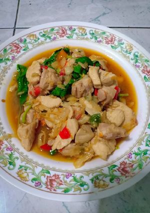 รูปของ ผัดกะเพราไก่ค่ะ