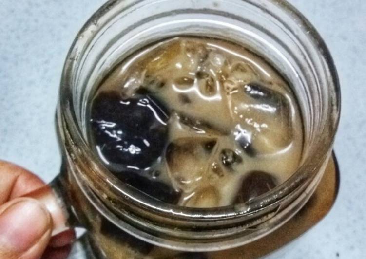 Easiest Way to Make Perfect Chococino Grass Jelly