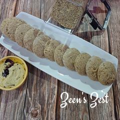 A picture of Bajra/Pearl Millet Idlis.