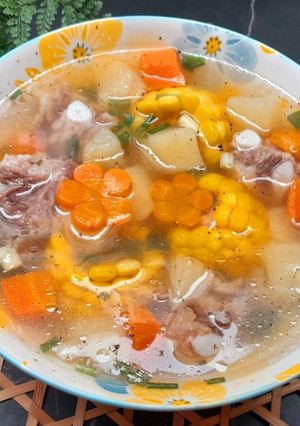 Hình của món Canh súp nấu sườn non.
