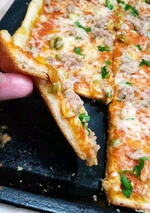 صورة لوصفة بيتزا سهله وبنينه