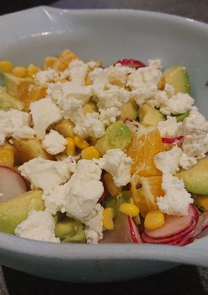 A picture of Exotic Salad.
