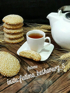 عکسی از دستور کلوچه کنجدی