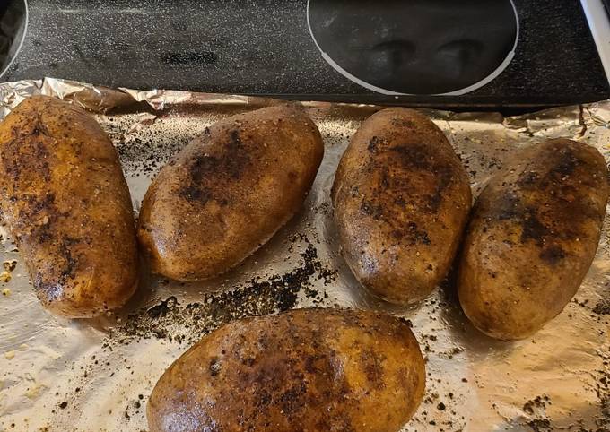 Steps to Make Quick Perfectly baked Potatoes