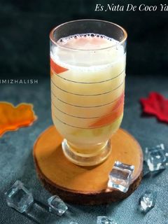 Foto resep Es Nata De Coco Yakult