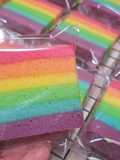 Bolu kukus pelangi