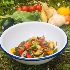 A picture of Summer Vegetable Pisto 🌱 (Spanish Veggie Stew).