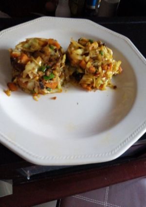 A picture of Cabbage fried rice.