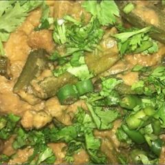 A picture of Balochi bhindi gosht.