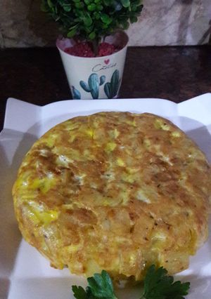 Una foto de Tortilla de papas tradicional😊