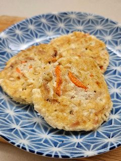 鮪魚豆腐漢堡 的食譜成品照片