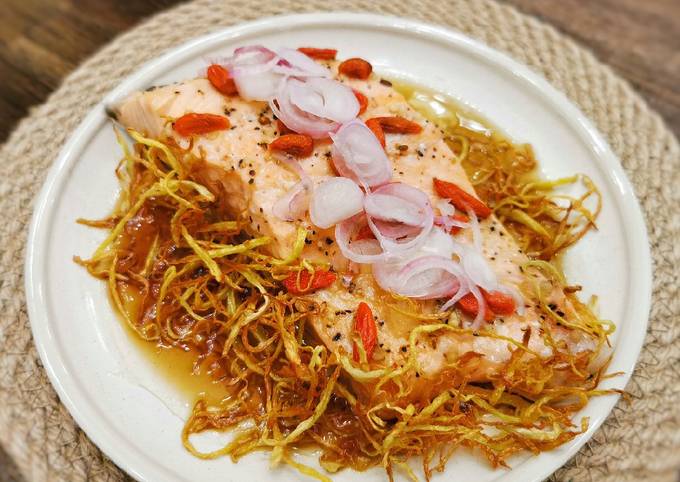 Recipe of Ultimate Steamed Salmon with Ginger Floss