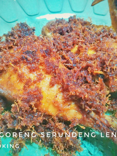 Foto resep Ayam Goreng Serundeng Lengkuas