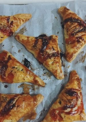 Foto resep Beef puff pastry with cheese egg