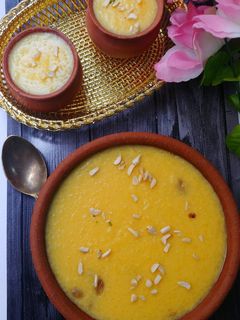केसरी फिरनी (Kesar phirni recipe in hindi) रेसिपी मुख्य फोटो