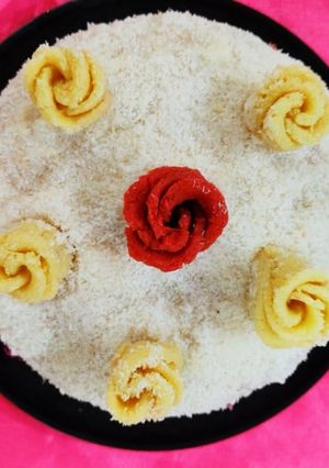 A picture of COCO Coconut Cake.