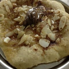 A picture of Dessert Naan.