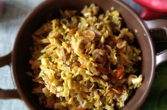 Bagaimana Menyiapkan Tumis bunga pepaya, Enak