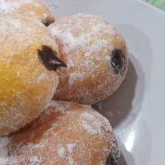 รูปของ Donat bomboloni labu kuning simpel tanpa telur
