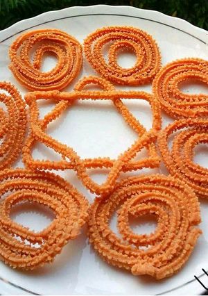 A picture of Chakli or Murukku.