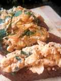 ไข่คนใบอ่อมแซ่บ Chinese Violets Scrambled eggs on Toast